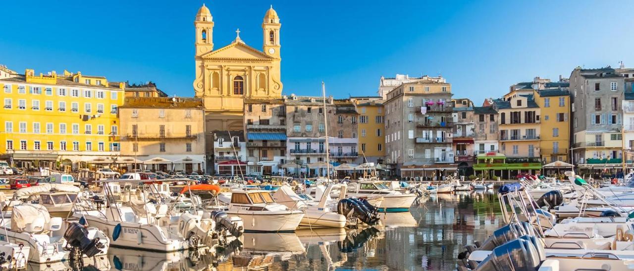Appartement Climatise,Idealement Situe 100M Du Vieux Port. 巴斯蒂亚 外观 照片